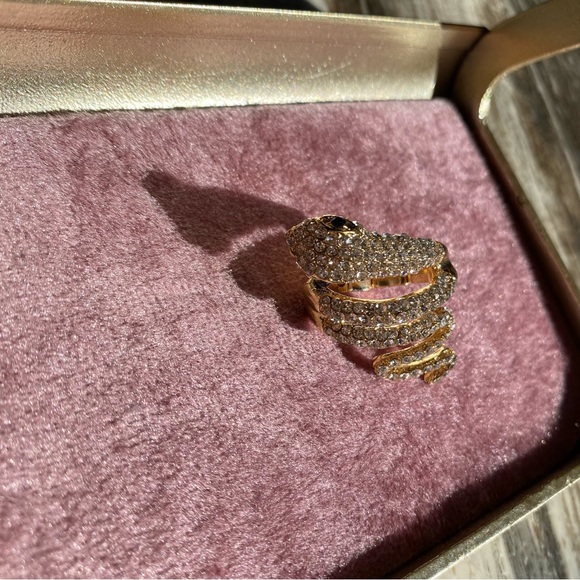 Woman’s Gold ring snake diamonds elastic band - Picture 12 of 12